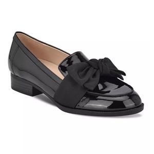 NWB Bandolino Lindo Loafer